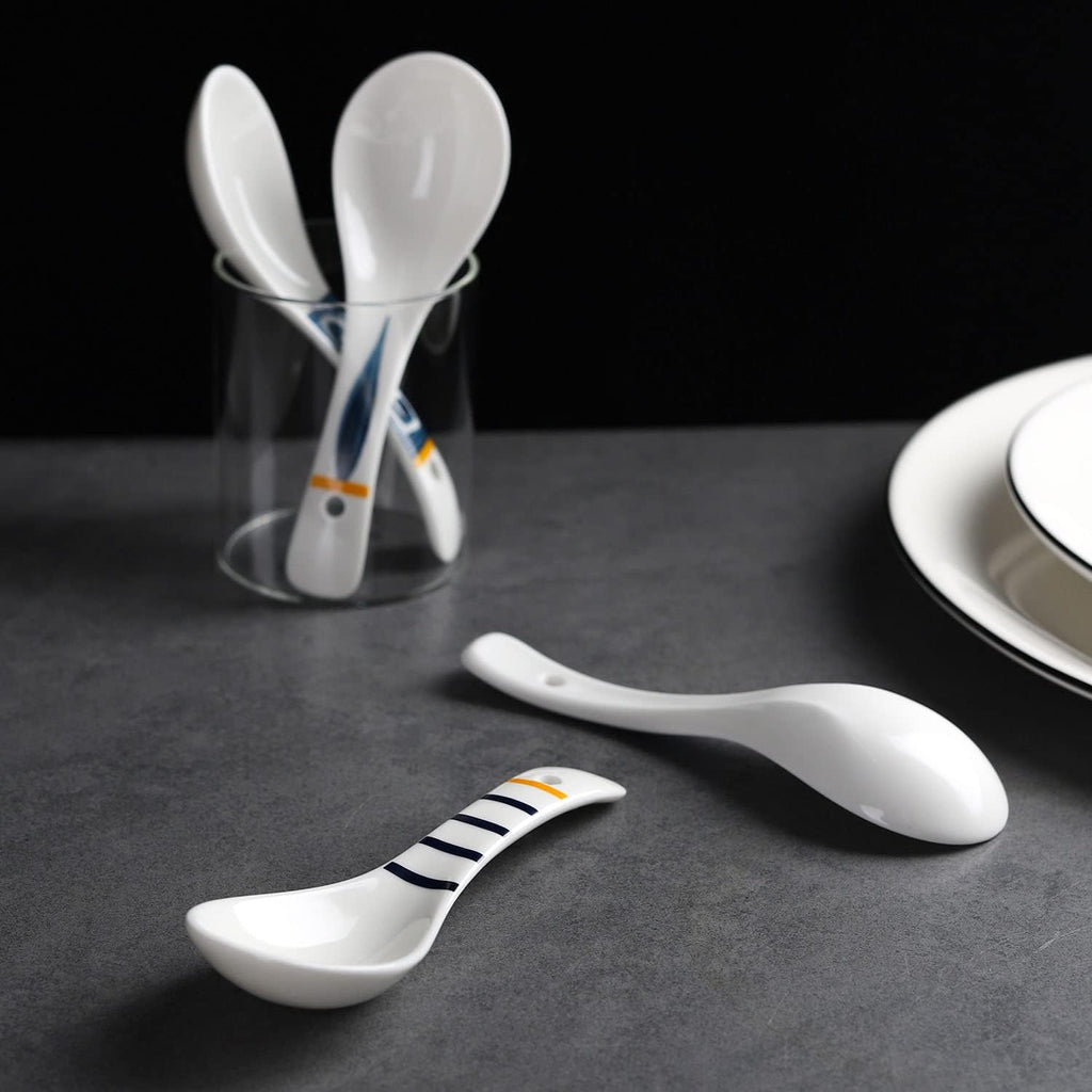 Ceramic Asian Soup Spoons Set of 4 Japanese Ramen Spoons Porcelain Chinese Soup Spoons for Ramen Noodles Pho Blend with Udon