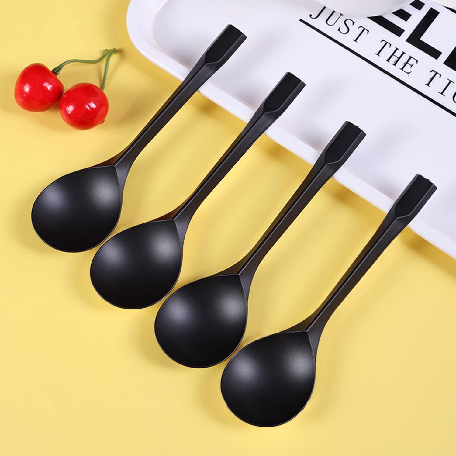 Plastic Dessert Spoons Disposable Heavy Duty Black Soup Spoons for Party Office Restaurants Events Utensils 5.5 x 1.57 Inch Black 100 Pieces.