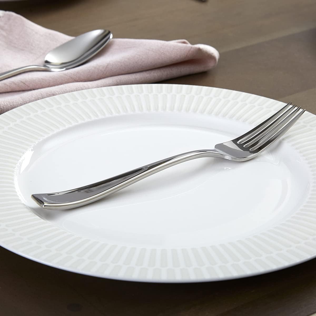 Oneida Moda Dinner Forks  Set of 4 Silver Dinner Forks  Set of 4