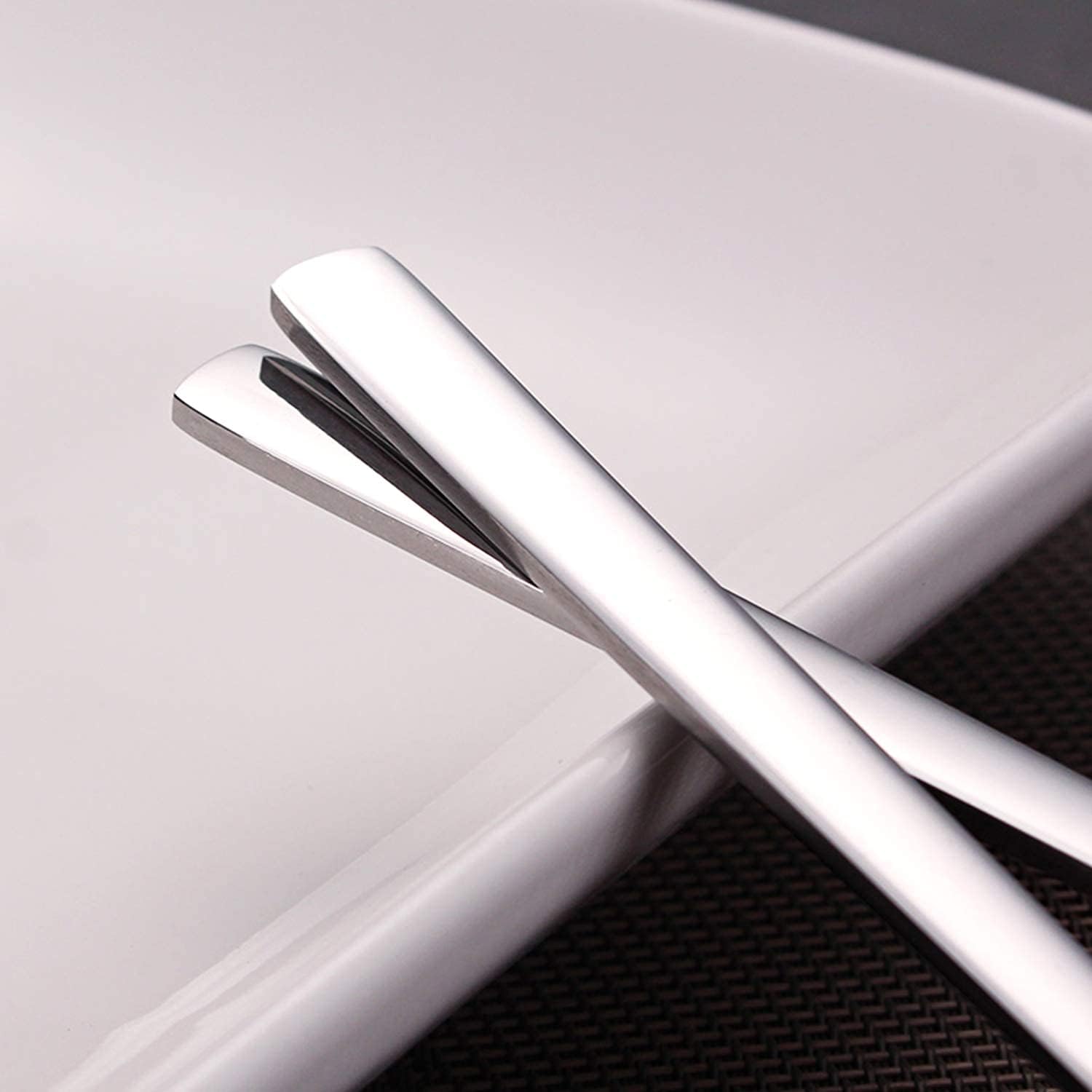 IQCWOOD Spoons  8 Pieces Korean Spoon  8.5 Inch Stainless Steel Table Soup Spoons with Long Handles for Home  Kitchen  or Restaurant Flatware Set