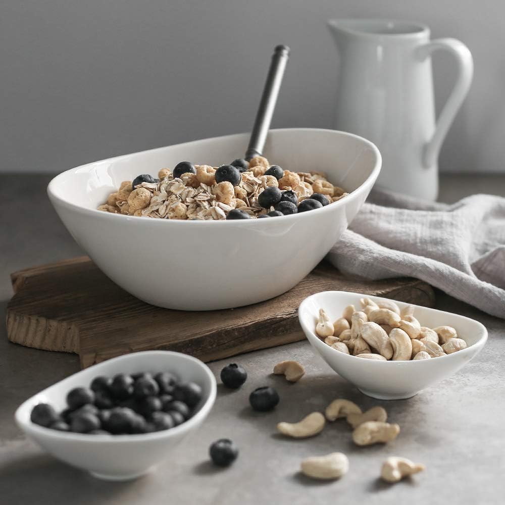 DOWAN 9.25" Serving Bowls  Large Oval Serving Dishes for Wedding and Dinner Parties  35 Oz for Salad  Side Dishes  Pasta  Oval Shape  Microwave & Dishwasher Safe  Set of 4  Soft White