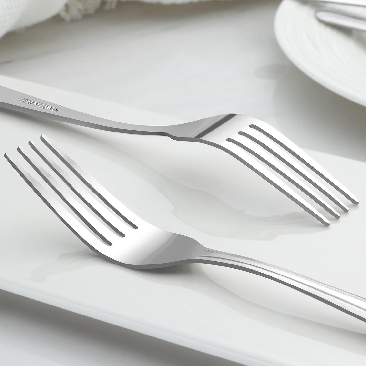 BEWOS 24 Pieces Dinner Forks Set  8.2-Inch Stainless Steel Forks Silverware  Flatware Salad Forks for Home  Kitchen or Restaurant - Mirror Polished  Dishwasher Safe
