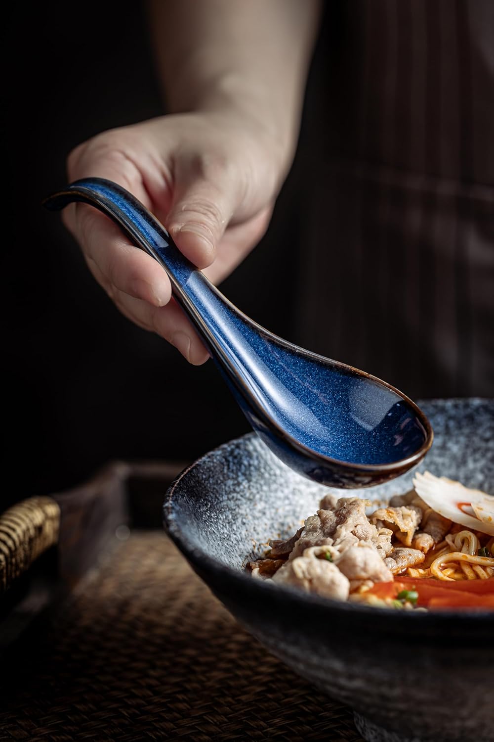 LYEOBOH Soup Spoons set of 6  Chinese Deep Soup Spoon - 6.5 inch Ceramic Korean Tablespoons for Ramen  Rice  Noodle  Asian Spoons with Deep Hook Design  Vintage Blue