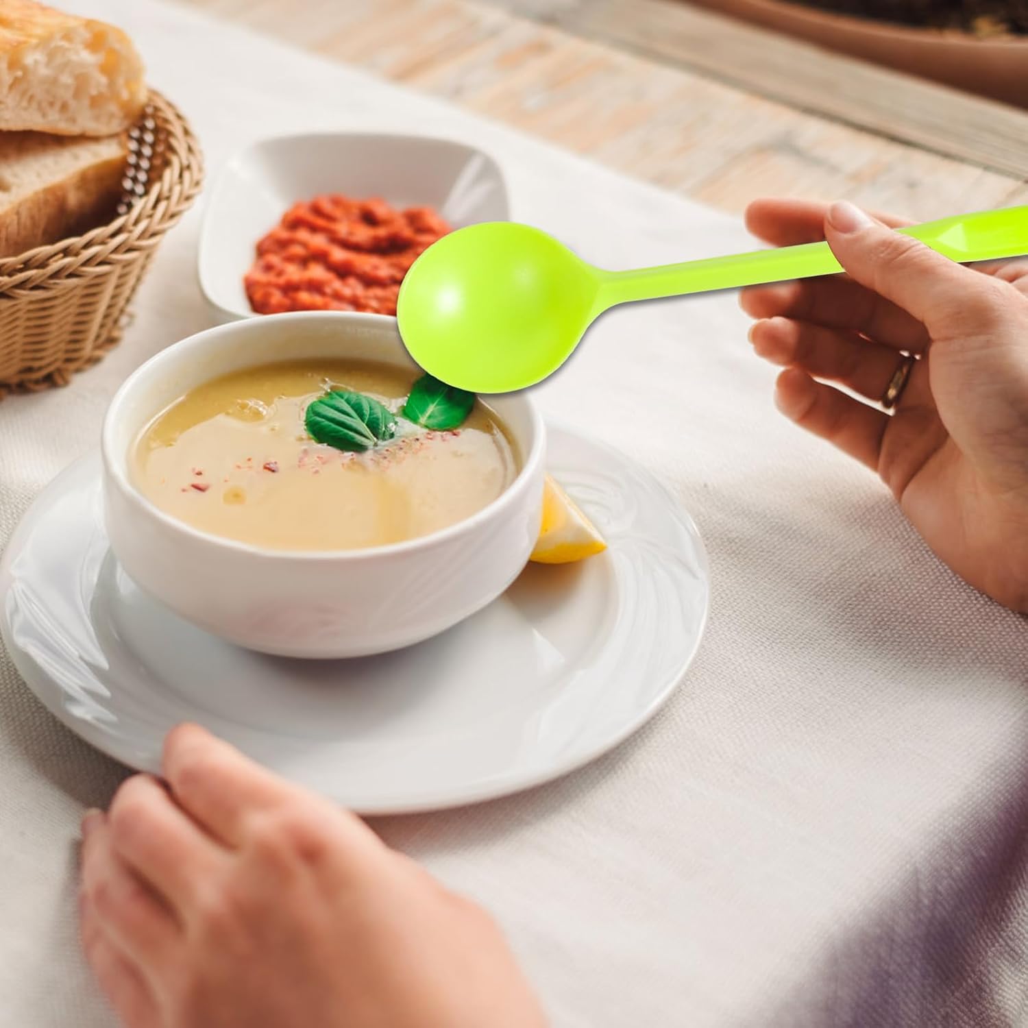 Pack of 100 Extra-Heavy Weight Disposable Plastic Spoons Individual Wrapped Soup Spoons for Soup Dessert Ice Cream Take Out Spoon (Green)