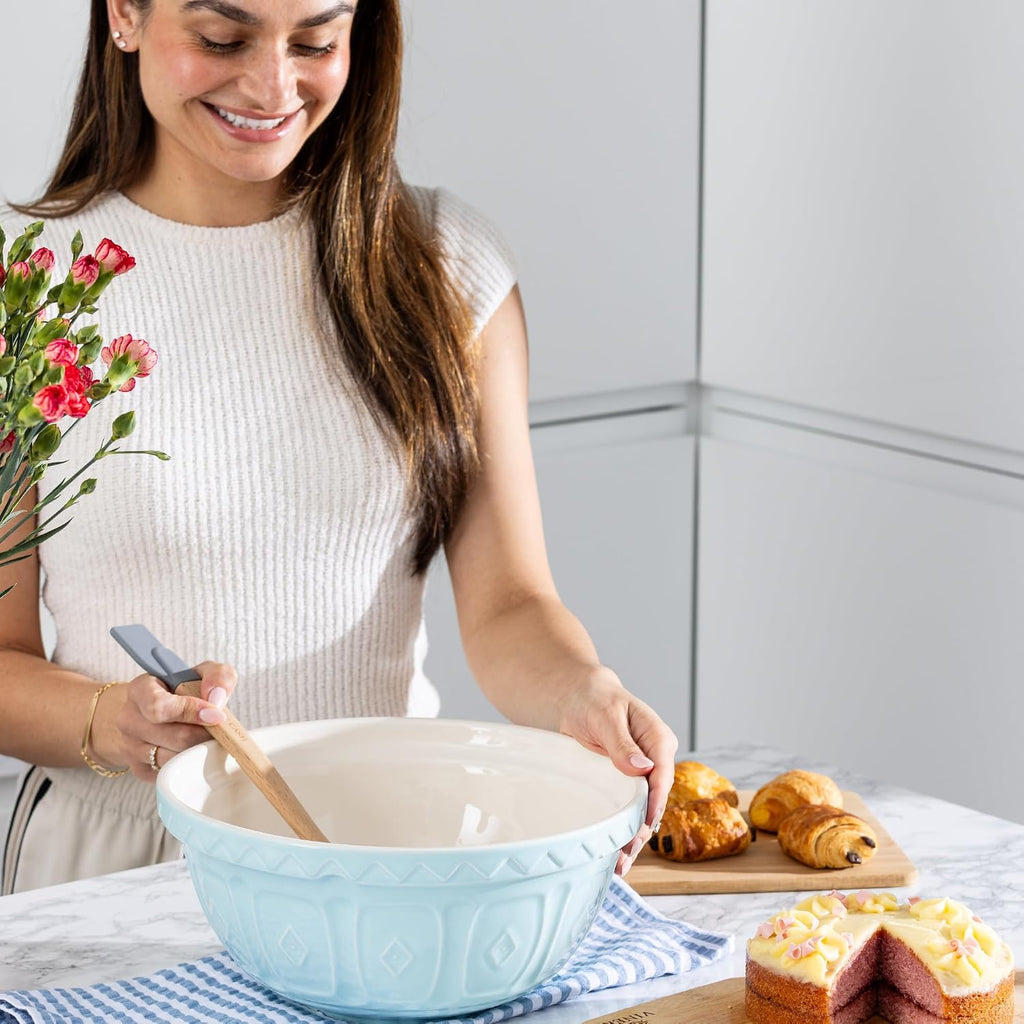 Mason Cash | Color Mix S12 Powder Blue Mixing Bowl - 4.25 Quart