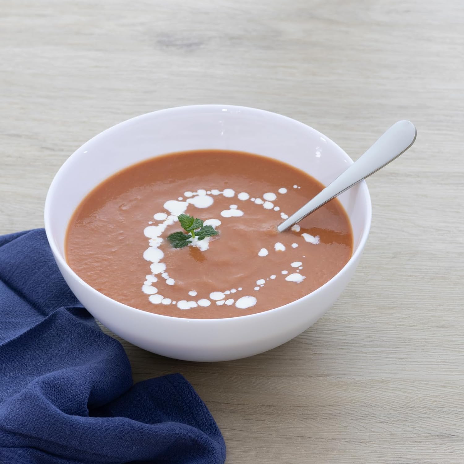 Premium 7.28" Soup Spoons Stainless Steel Round Spoons Set  18/8 stainless steel (SUS304)  Perfect for Soup  Ice Cream  Cereal  Gumbo  Chowder  Set of 8  Dishwasher Safe