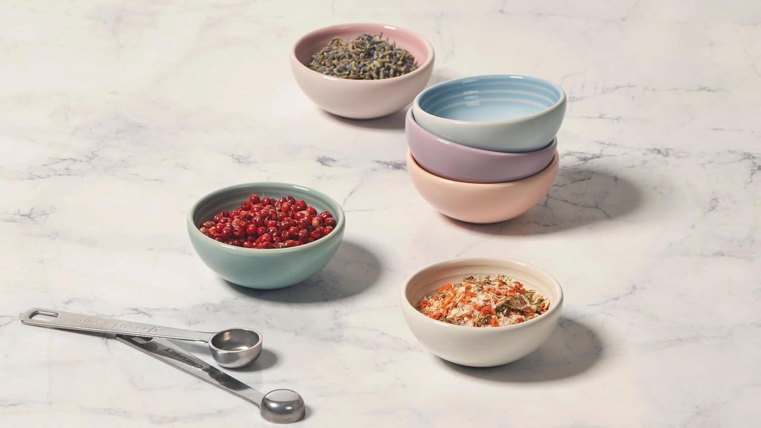 Le Creuset Stoneware Set Of 6 Vancouver Pinch Bowls  Pastel Multi Color