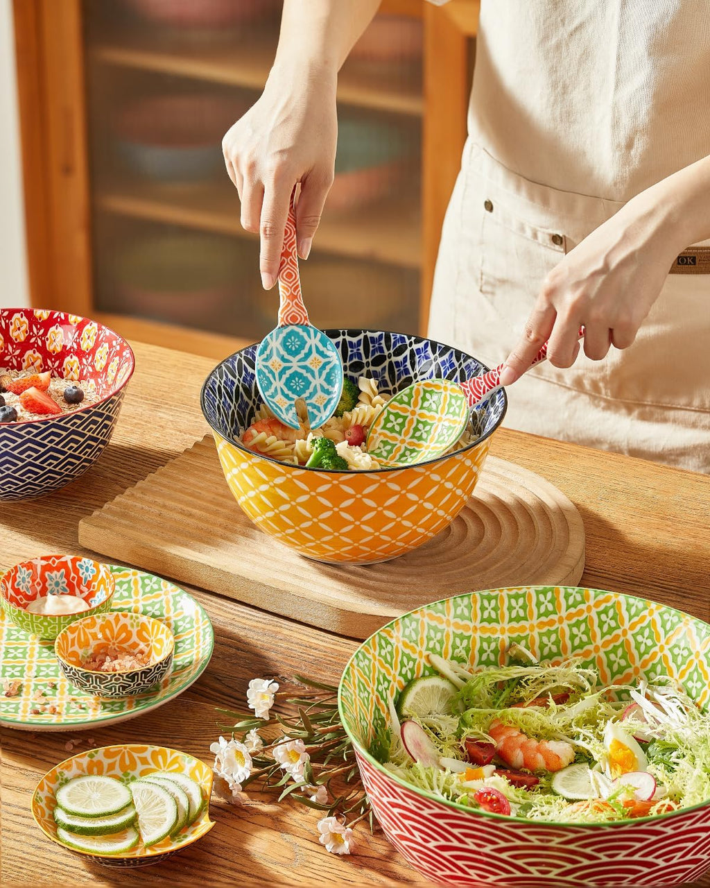 Ceramic Salad Servers  9" Salad Spoon and Fork Set  Salad Tongs for Mixing  Tossing  Cooking and Stirring  Dishwasher & Microwave Safe  Set of 2  Orange & Red