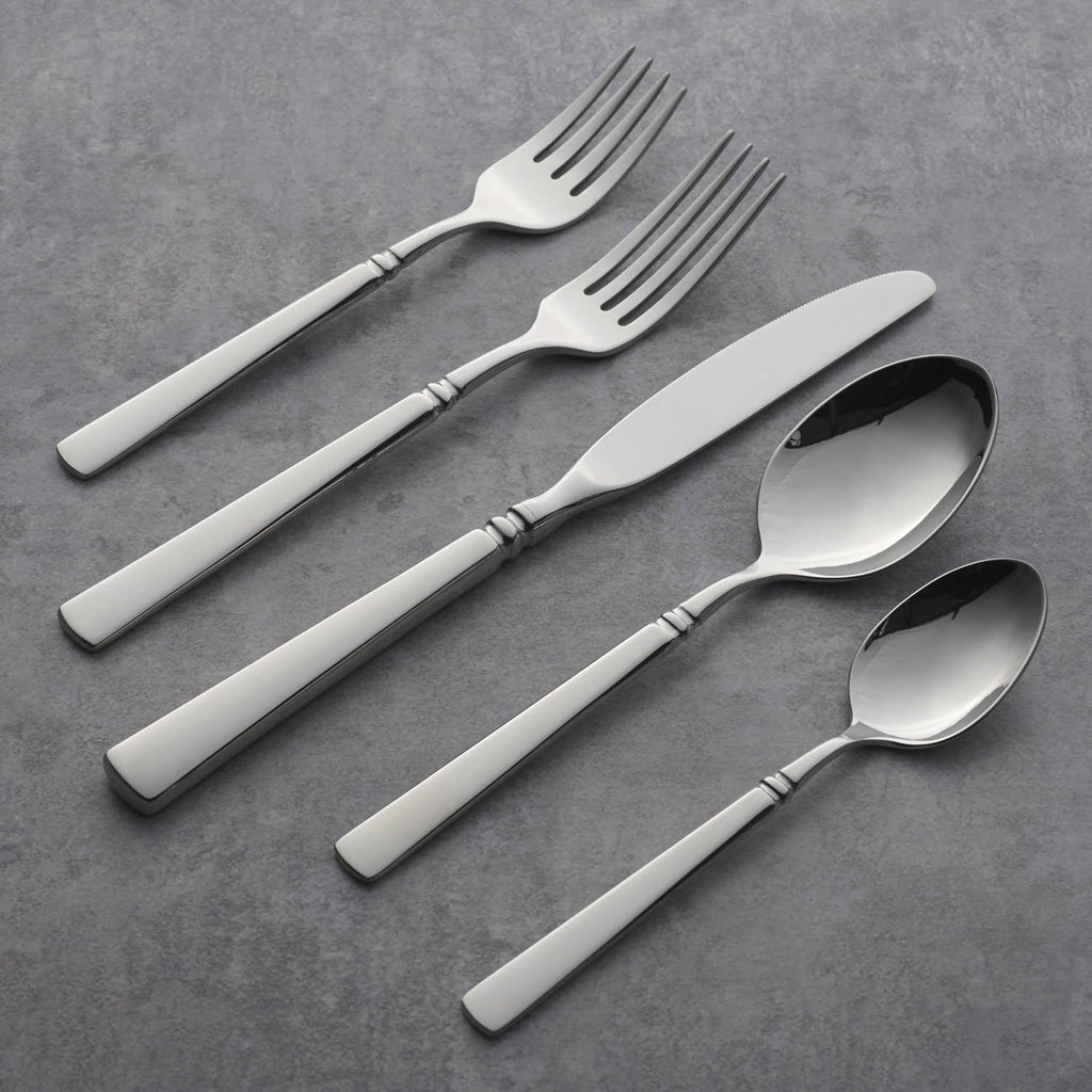 Oneida Easton Dinner Fork
