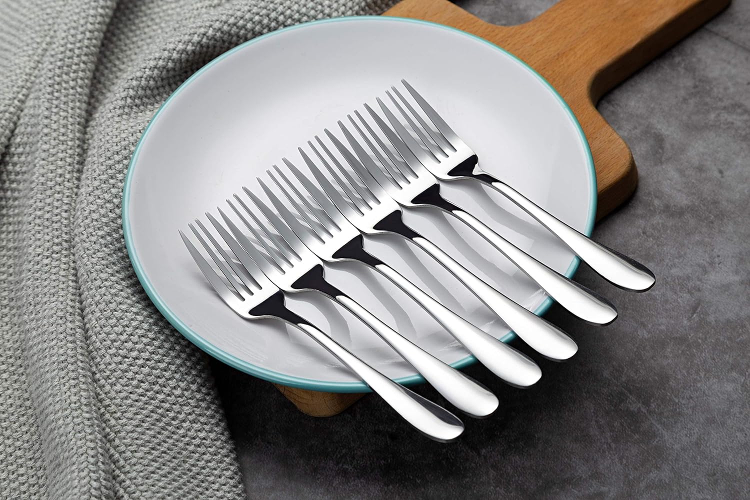 12-Piece Stainless Steel Dessert Forks Salad Forks Set 6.7-Inch