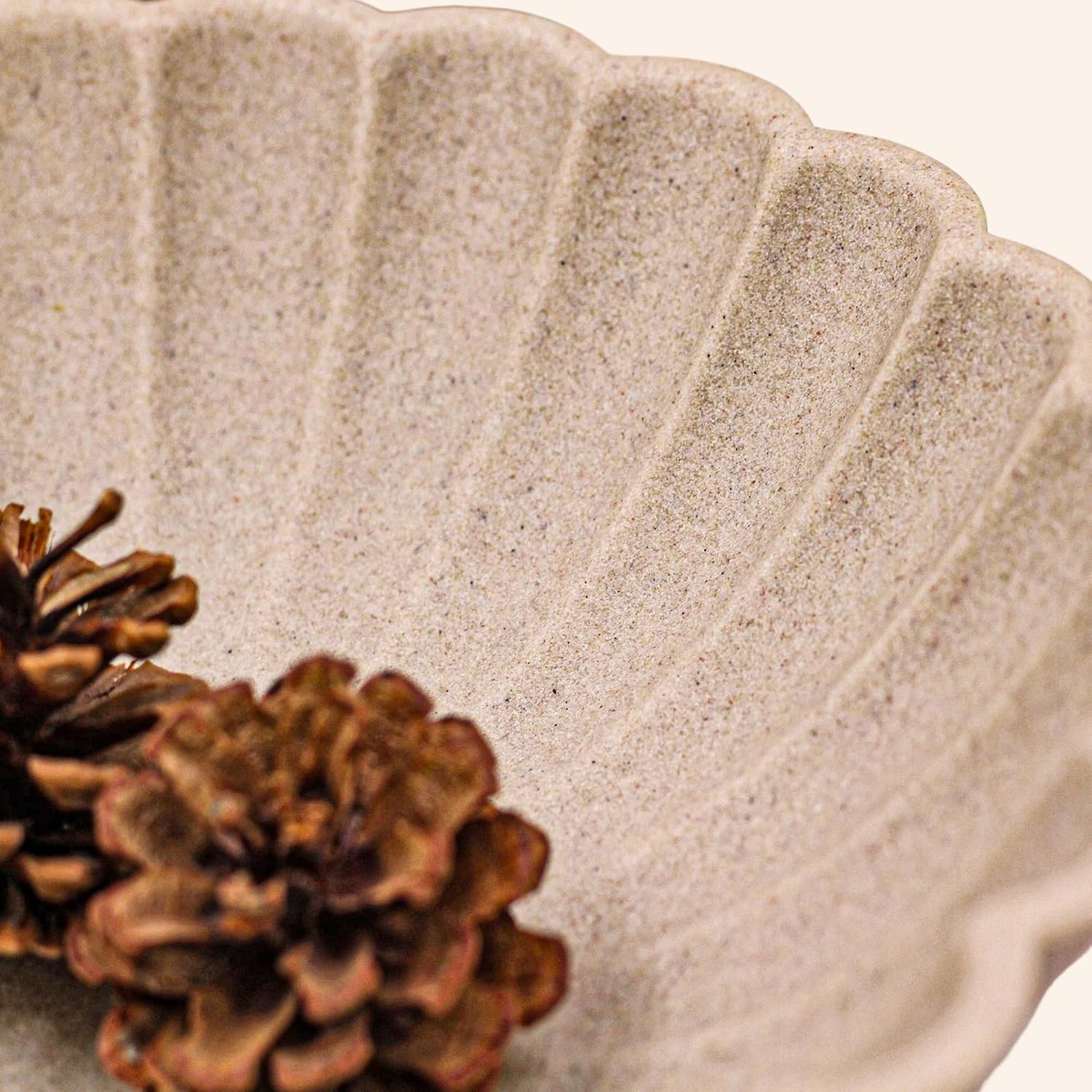 Ocean-Inspired Scallop Decorative Bowl  Fruit Bowl Home Decor  Key Bowls Entryway Decor  Coffee Table Tray  Handmade Non-Slip Decorative Tray with Coastal Charm (Frosted clay)