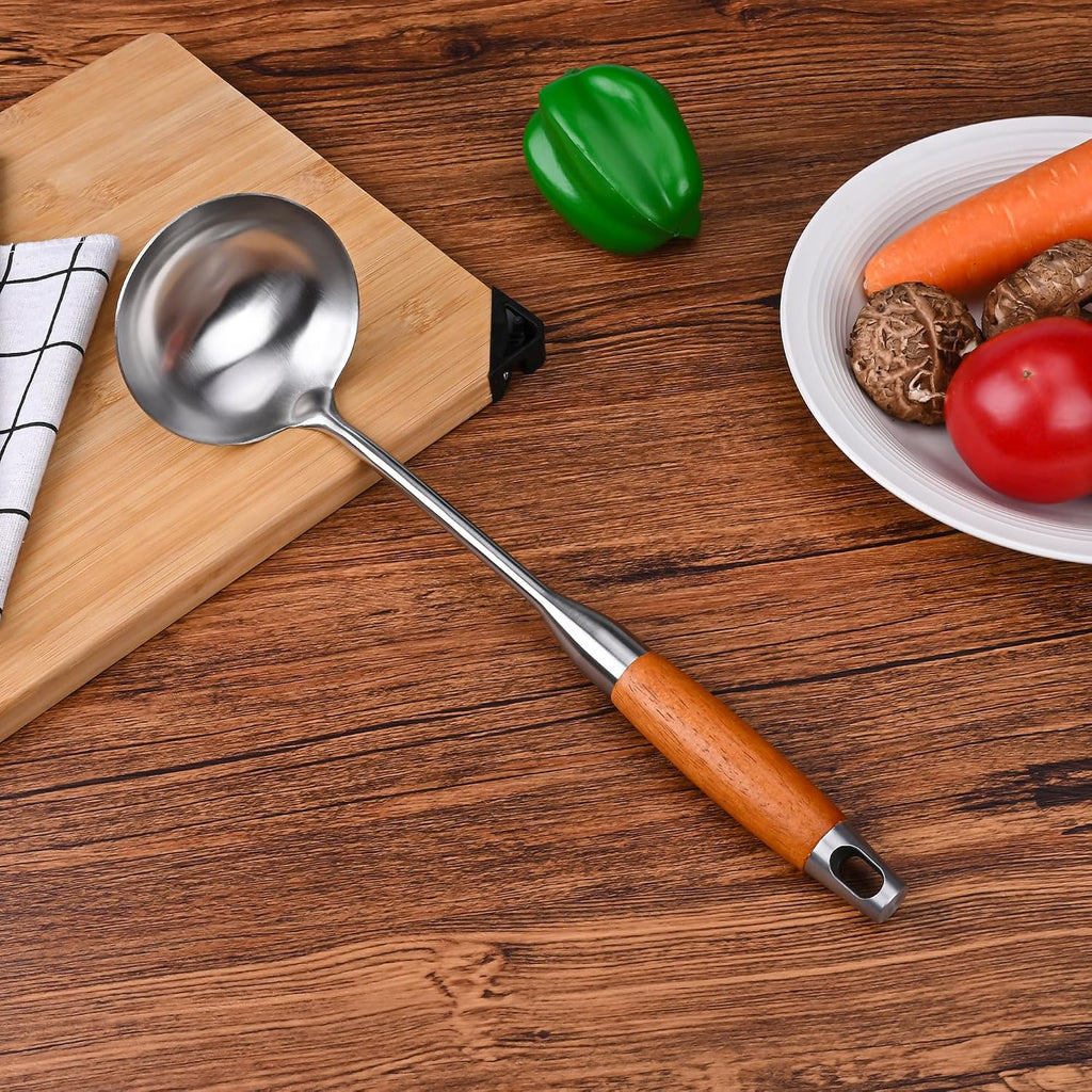 FJNATINH Soup Ladle  Stainless Steel Ladle with Heat Resistant Wooden Handle  Food Grade Metal Cooking Soup Spoon Kitchen Tools  Easy to Clean